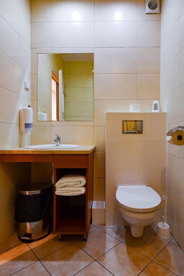Bed and Breakfast Fotex Ząbki Exterior foto